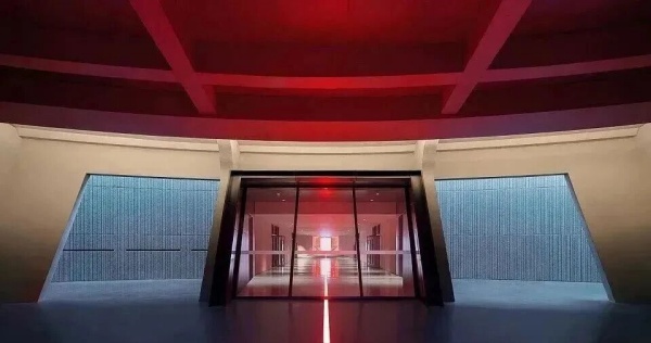 就用3秒吸引你走進(jìn)展廳